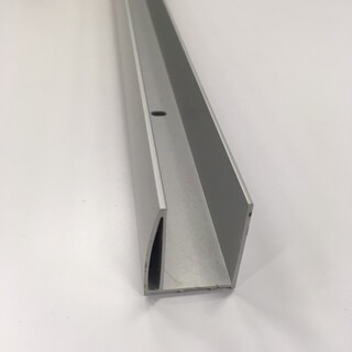 Clear C/R Väggprofil